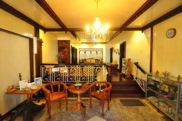Ayahay Sa Matutina Hotel Puerto Princesa Bagian luar foto
